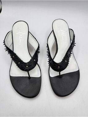 Alec Rare Black Vintage Floral Thong Sandals Kitten Heel, Leather Sole